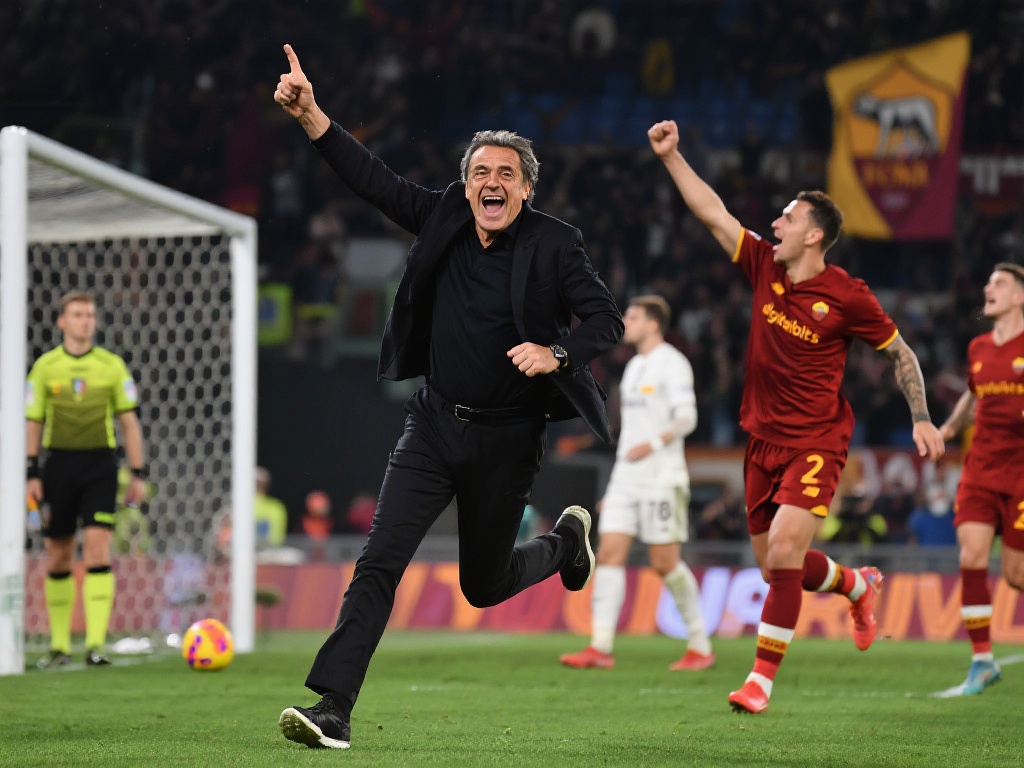 合和教练团 合和教练团